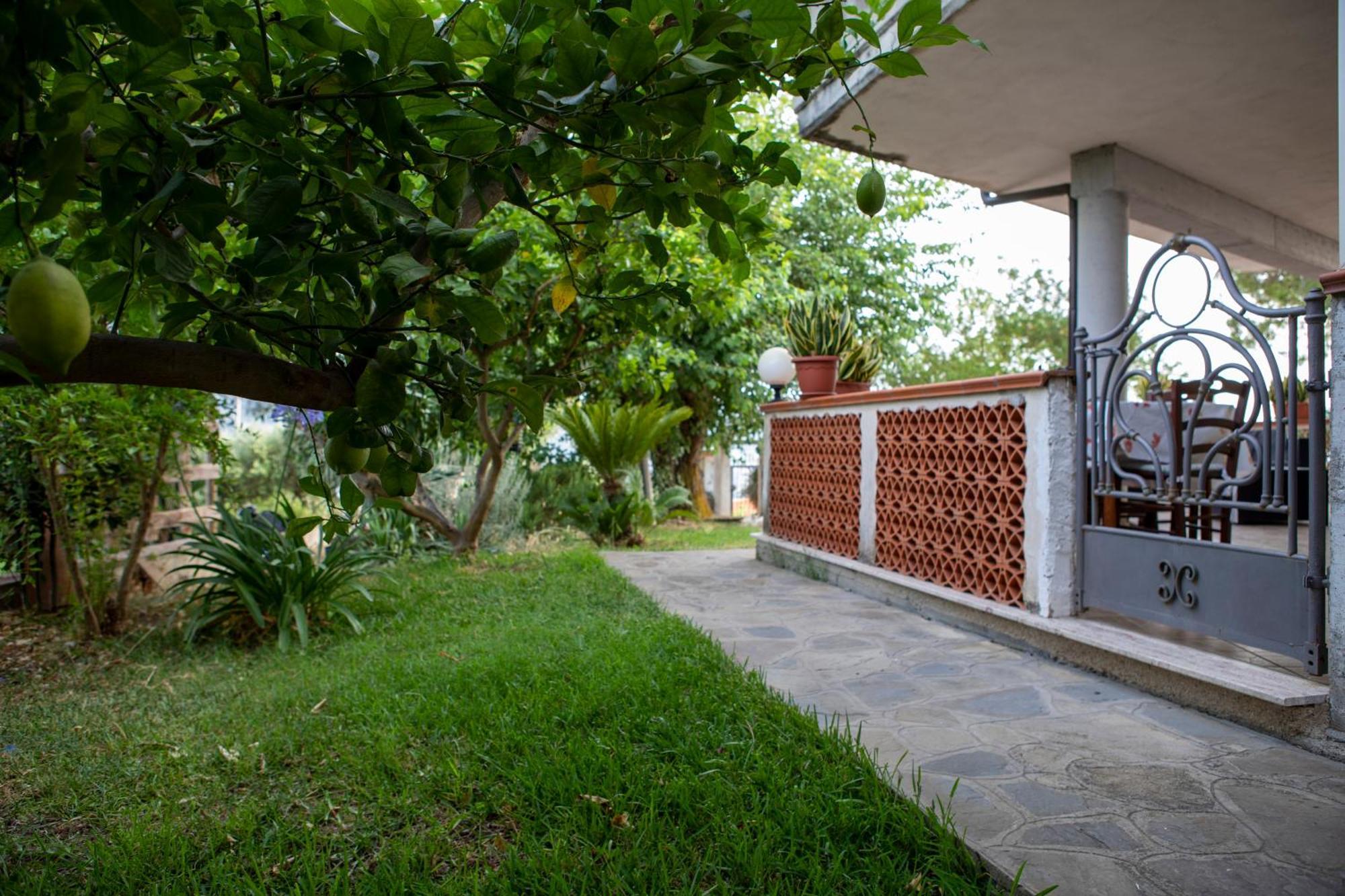 Casa Vacanze Diamante Ogliastro Cilento Buitenkant foto